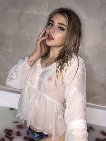 Анюта